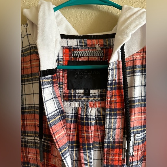 Men’s orange flannel size xl - Picture 2 of 2